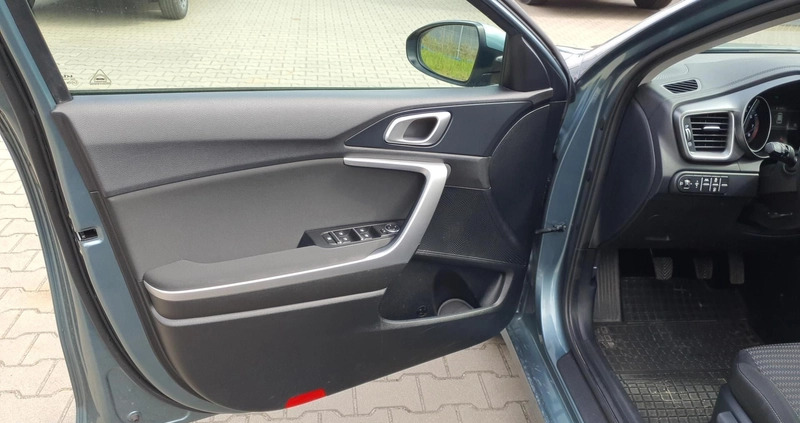 Kia Ceed cena 82500 przebieg: 85060, rok produkcji 2022 z Dynów małe 301